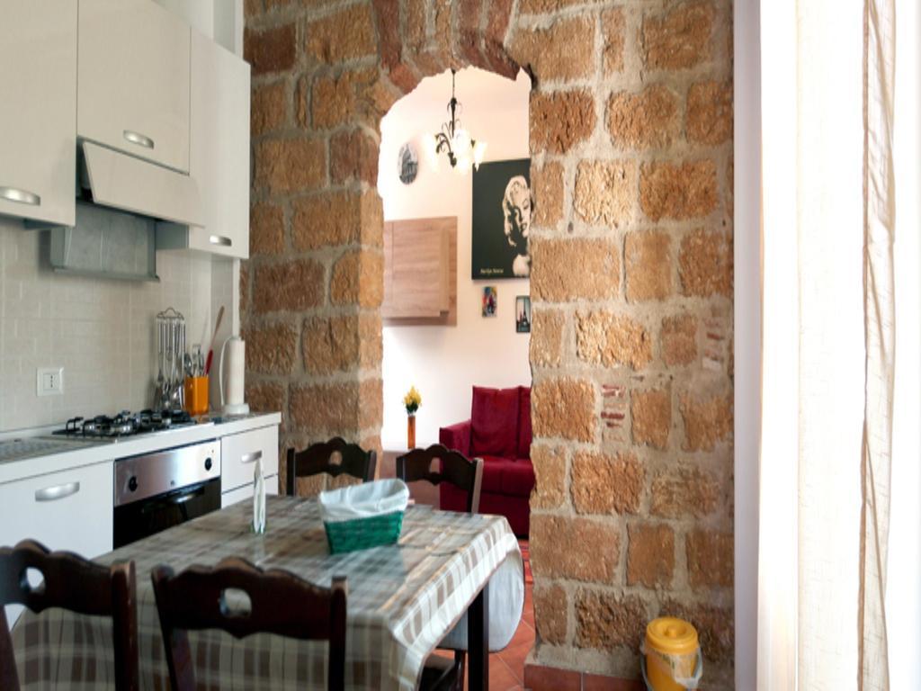 Ferienwohnung La Cupola Palermo Zimmer foto